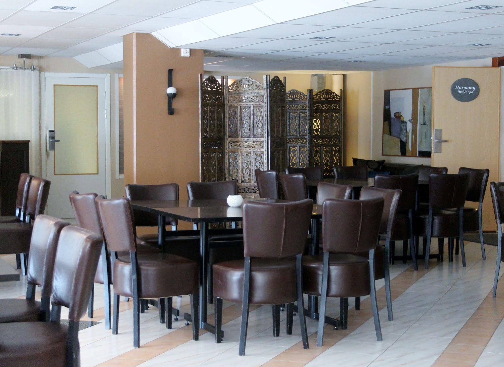 Best Western Hotel Park Astoria Enköping Eksteriør bilde